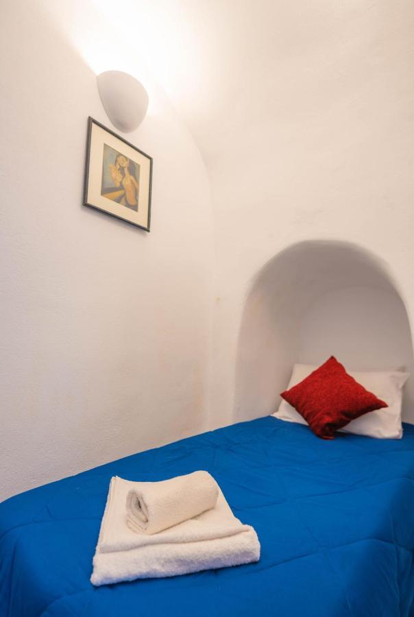Bonita Santorini Cave Apartment Exo Gonia Exterior photo